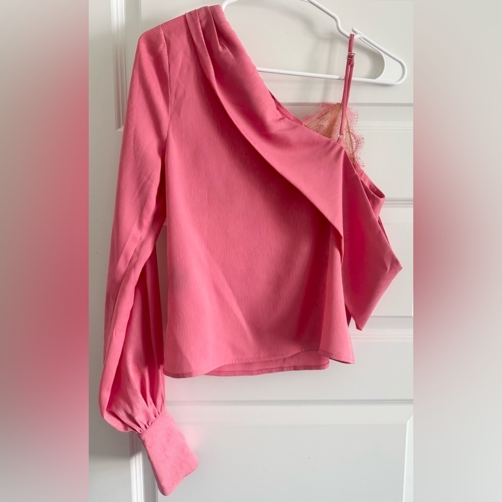 Revolve NBD Bekah Blouse - Picture 4 of 13